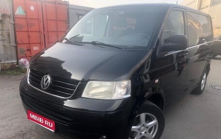 Volkswagen Transporter T5 рестайлинг, 2008 год, 950 000 рублей, 1 фотография