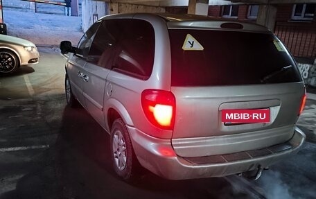 Dodge Caravan IV, 2005 год, 600 000 рублей, 4 фотография