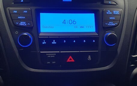 Hyundai ix35 I рестайлинг, 2014 год, 1 200 000 рублей, 10 фотография