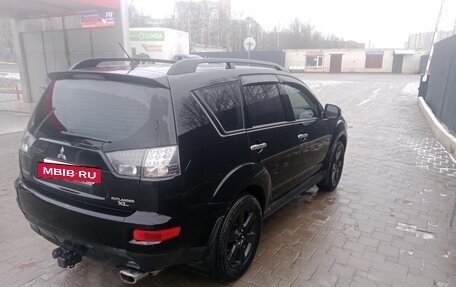 Mitsubishi Outlander III рестайлинг 3, 2010 год, 1 150 000 рублей, 3 фотография