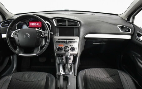 Citroen C4 II рестайлинг, 2016 год, 1 049 000 рублей, 11 фотография