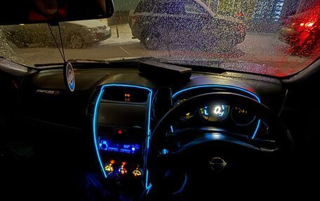 Nissan Wingroad III, 2003 год, 300 000 рублей, 6 фотография