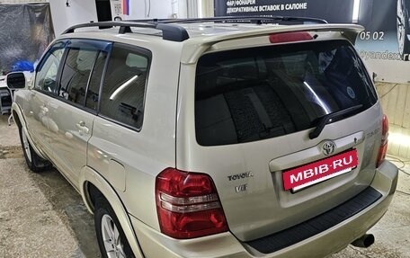 Toyota Highlander III, 2002 год, 1 200 000 рублей, 7 фотография