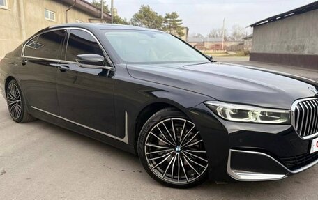 BMW 7 серия, 2020 год, 6 000 000 рублей, 3 фотография