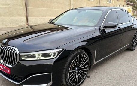 BMW 7 серия, 2020 год, 6 000 000 рублей, 2 фотография