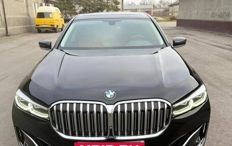 BMW 7 серия, 2020 год, 6 000 000 рублей, 10 фотография