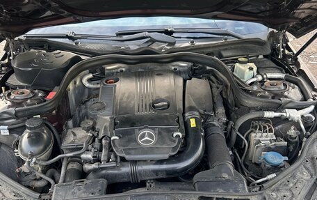 Mercedes-Benz E-Класс, 2012 год, 1 400 000 рублей, 9 фотография