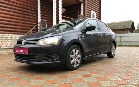 Volkswagen Polo VI (EU Market), 2013 год, 950 000 рублей, 1 фотография