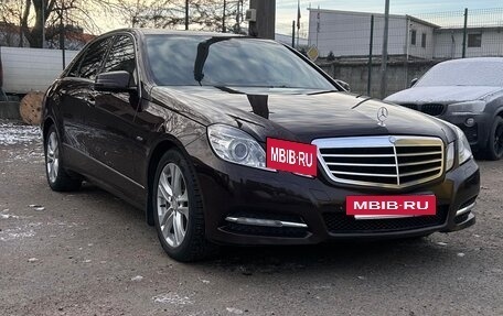 Mercedes-Benz E-Класс, 2012 год, 1 400 000 рублей, 6 фотография