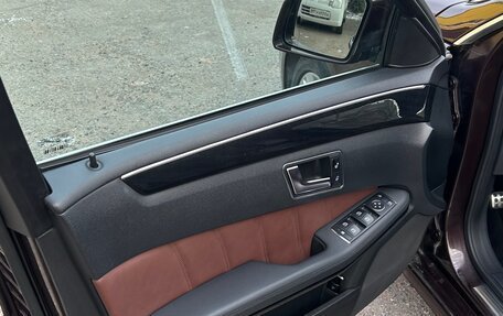 Mercedes-Benz E-Класс, 2012 год, 1 400 000 рублей, 17 фотография