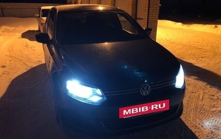 Volkswagen Polo VI (EU Market), 2013 год, 950 000 рублей, 7 фотография