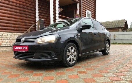 Volkswagen Polo VI (EU Market), 2013 год, 950 000 рублей, 4 фотография