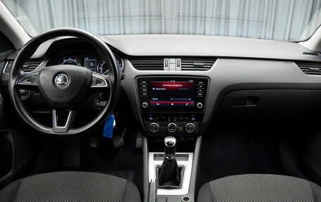 Skoda Octavia, 2013 год, 810 000 рублей, 10 фотография