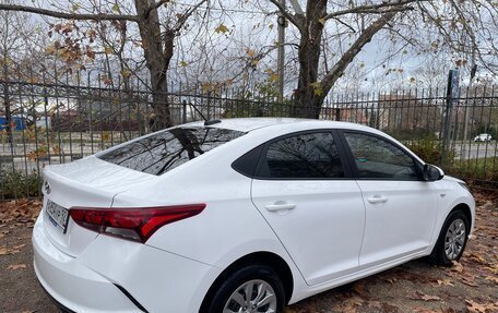 Hyundai Solaris II рестайлинг, 2021 год, 1 600 000 рублей, 9 фотография