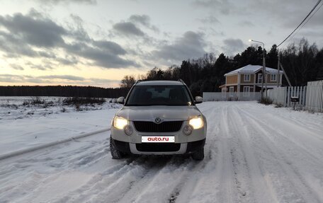 Skoda Yeti I рестайлинг, 2013 год, 999 000 рублей, 2 фотография