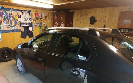 Renault Logan II, 2015 год, 800 000 рублей, 4 фотография