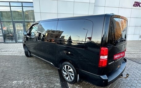 Peugeot Traveller I, 2019 год, 2 890 000 рублей, 2 фотография