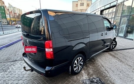 Peugeot Traveller I, 2019 год, 2 890 000 рублей, 5 фотография