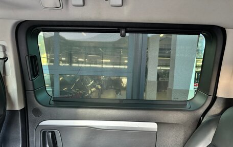 Peugeot Traveller I, 2019 год, 2 890 000 рублей, 17 фотография