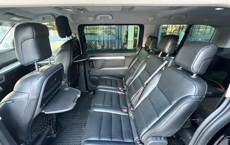 Peugeot Traveller I, 2019 год, 2 890 000 рублей, 24 фотография