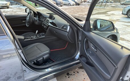 BMW 3 серия, 2017 год, 2 700 000 рублей, 13 фотография