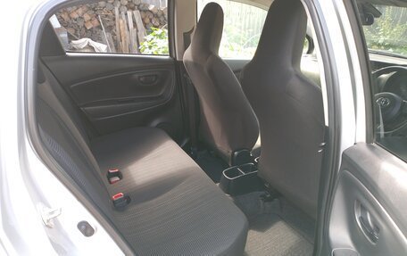 Toyota Vitz, 2017 год, 1 050 000 рублей, 18 фотография