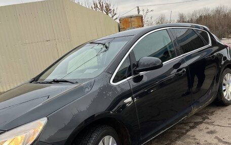 Opel Astra J, 2012 год, 650 000 рублей, 6 фотография