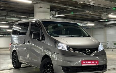 Nissan NV200, 2013 год, 1 100 000 рублей, 2 фотография