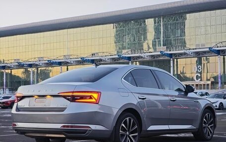 Skoda Superb III рестайлинг, 2022 год, 2 590 000 рублей, 6 фотография