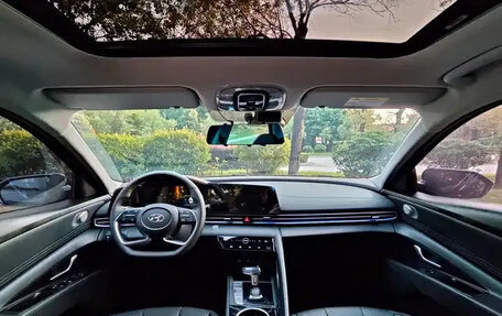 Hyundai Elantra, 2022 год, 1 279 000 рублей, 8 фотография