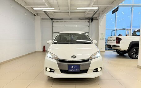 Toyota Wish II, 2012 год, 1 499 999 рублей, 9 фотография