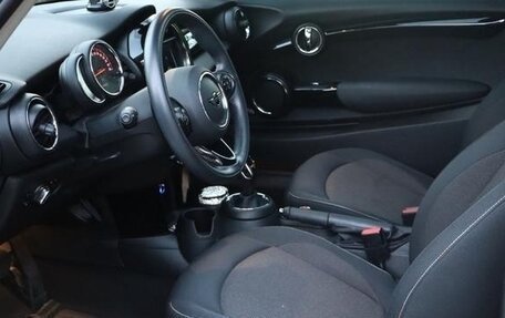 MINI Hatch, 2021 год, 1 700 000 рублей, 8 фотография