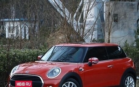 MINI Hatch, 2021 год, 1 700 000 рублей, 2 фотография