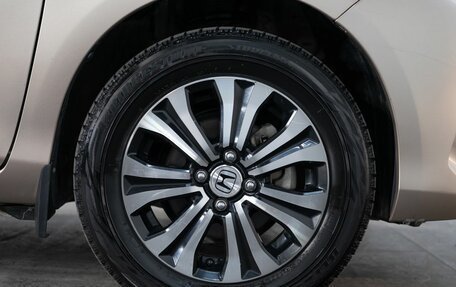 Toyota Vitz, 2015 год, 1 100 000 рублей, 18 фотография