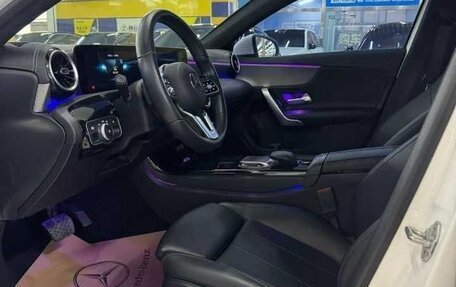 Mercedes-Benz A-Класс, 2022 год, 2 180 999 рублей, 9 фотография