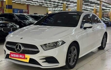 Mercedes-Benz A-Класс, 2022 год, 2 180 999 рублей, 1 фотография