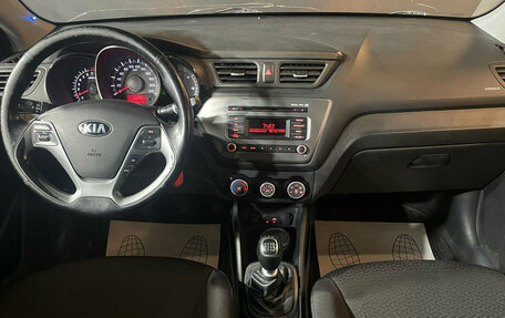 KIA Rio III рестайлинг, 2017 год, 989 000 рублей, 9 фотография