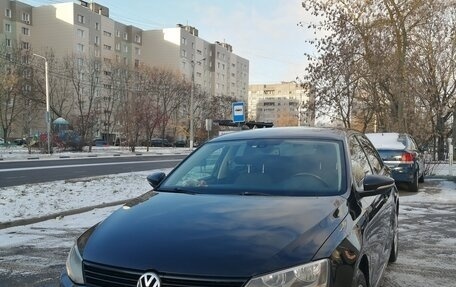 Volkswagen Jetta VI, 2012 год, 900 000 рублей, 1 фотография