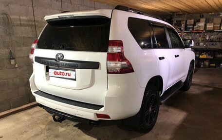 Toyota Land Cruiser Prado 150 рестайлинг 2, 2013 год, 3 390 000 рублей, 5 фотография