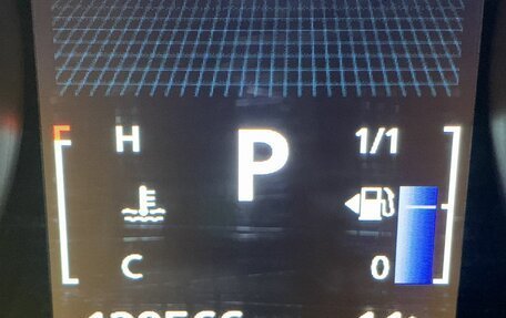 Mitsubishi Outlander III рестайлинг 3, 2018 год, 1 890 000 рублей, 8 фотография