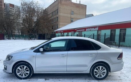 Volkswagen Polo VI (EU Market), 2015 год, 1 150 000 рублей, 2 фотография