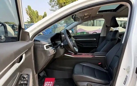 Geely Emgrand, 2025 год, 1 083 555 рублей, 17 фотография