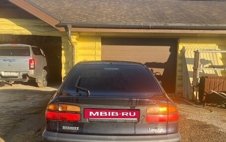 Renault Laguna II, 1999 год, 55 555 рублей, 4 фотография