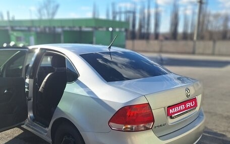 Volkswagen Polo VI (EU Market), 2015 год, 760 000 рублей, 3 фотография