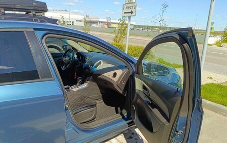 Chevrolet Cruze II, 2012 год, 600 000 рублей, 3 фотография