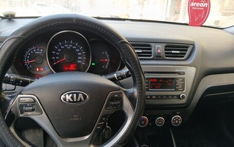 KIA Rio III рестайлинг, 2017 год, 1 100 000 рублей, 10 фотография