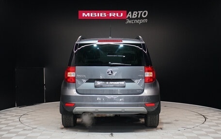 Skoda Yeti I рестайлинг, 2017 год, 1 544 000 рублей, 6 фотография