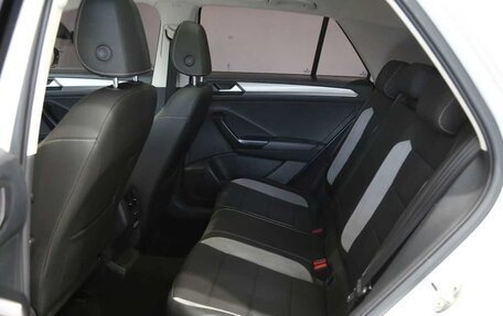 Volkswagen T-Roc I, 2022 год, 1 508 000 рублей, 10 фотография