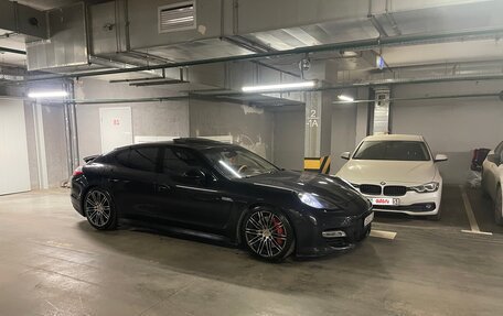 Porsche Panamera II рестайлинг, 2010 год, 2 000 000 рублей, 2 фотография