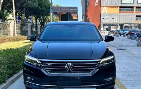 Volkswagen Lavida, 2022 год, 1 310 999 рублей, 2 фотография